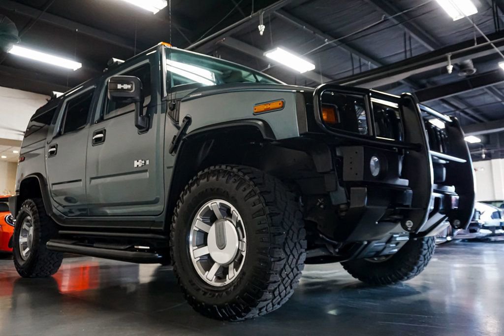 Used 2008 HUMMER H2 image 2