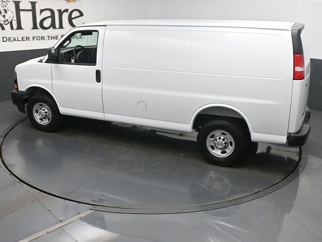 New 2026 Chevrolet Express 2500 w/ Driver Convenience Package RWD image 20