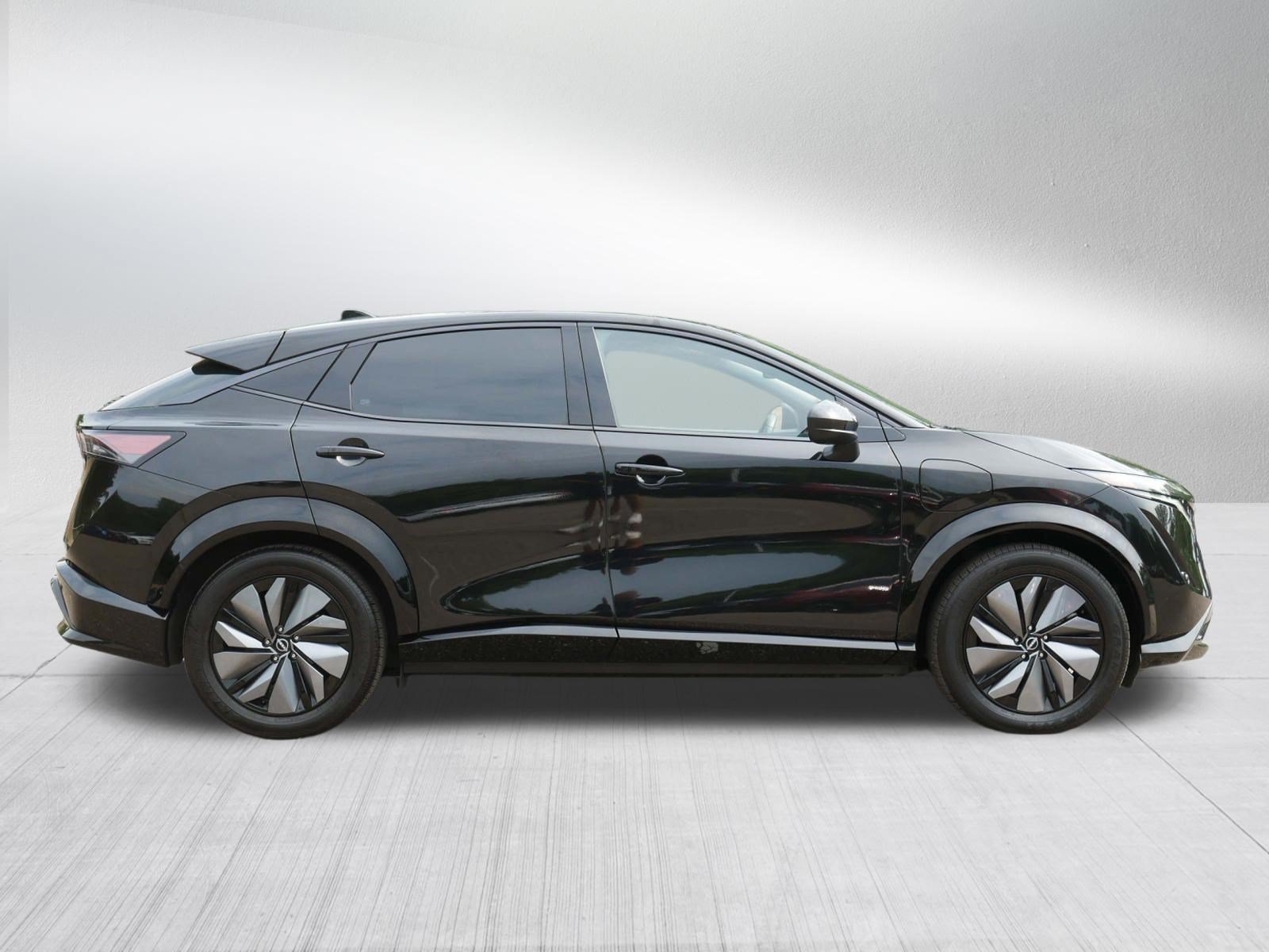 Certified 2024 Nissan Ariya AWD image 8