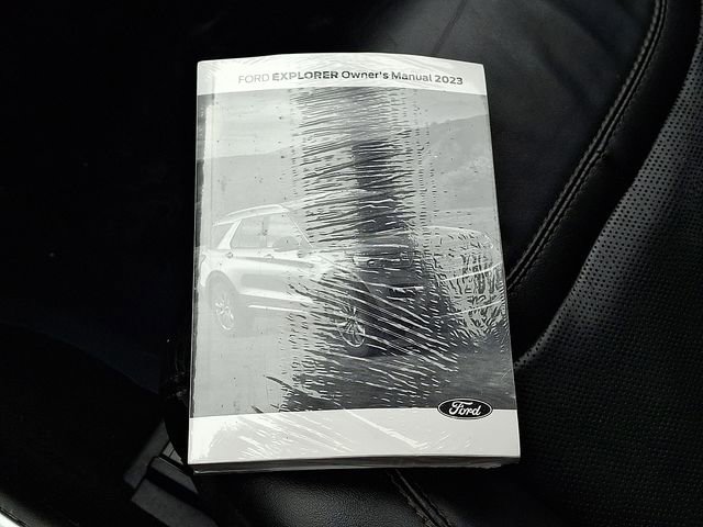 Certified 2023 Ford Explorer Platinum w/ Equipment Group 601A image 27