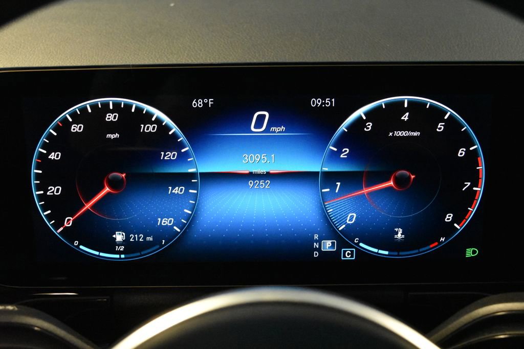 Used 2023 Mercedes-Benz GLA 250 image 20