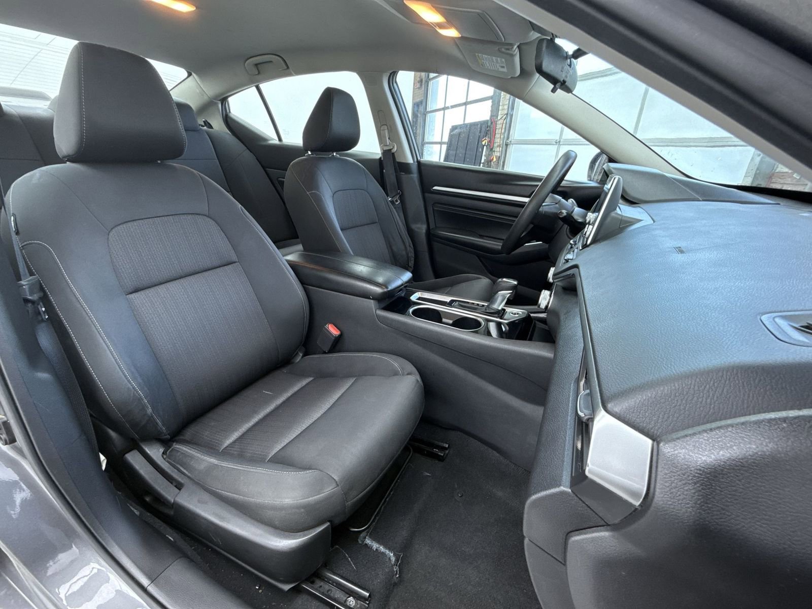 Used 2021 Nissan Altima 2.5 SV image 13