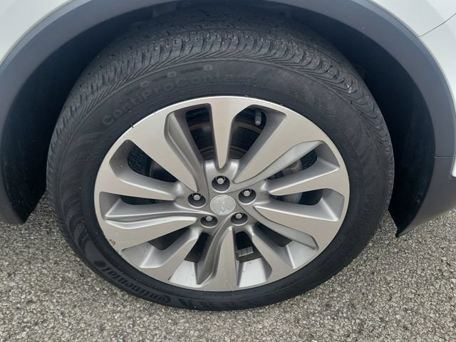 Used 2019 Buick Encore Preferred FWD image 5