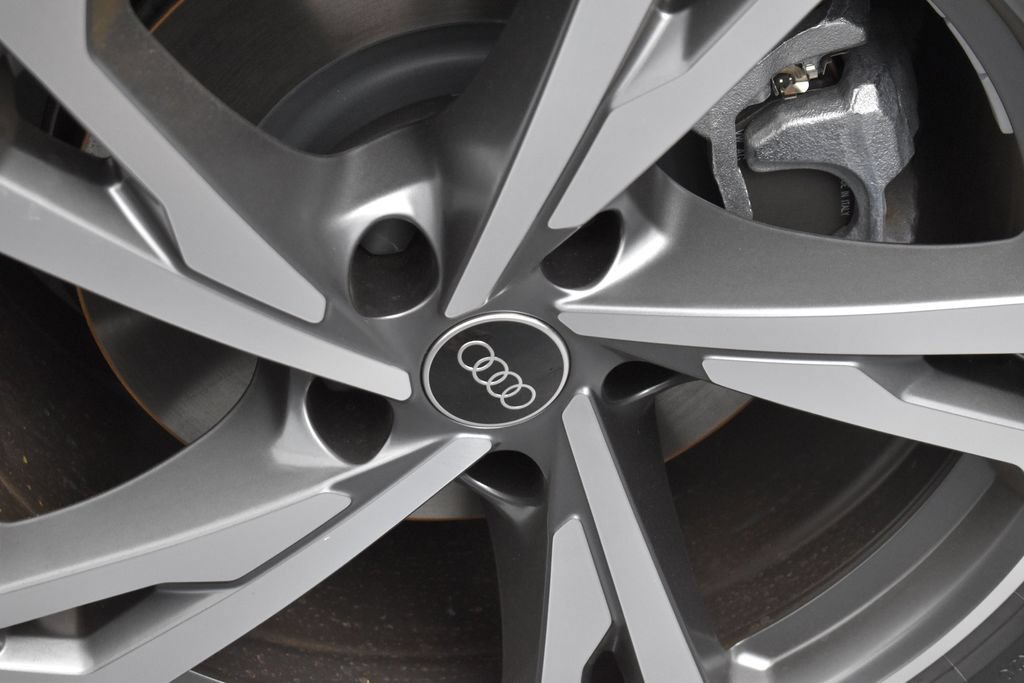 New 2027 Audi Q6 e-tron Premium Plus AWD/4WD image 19