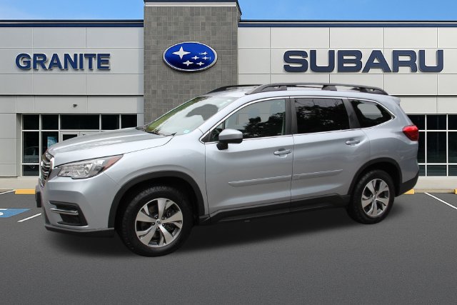 Used 2022 Subaru Ascent Premium w/ Convenience Package AWD/4WD image 6