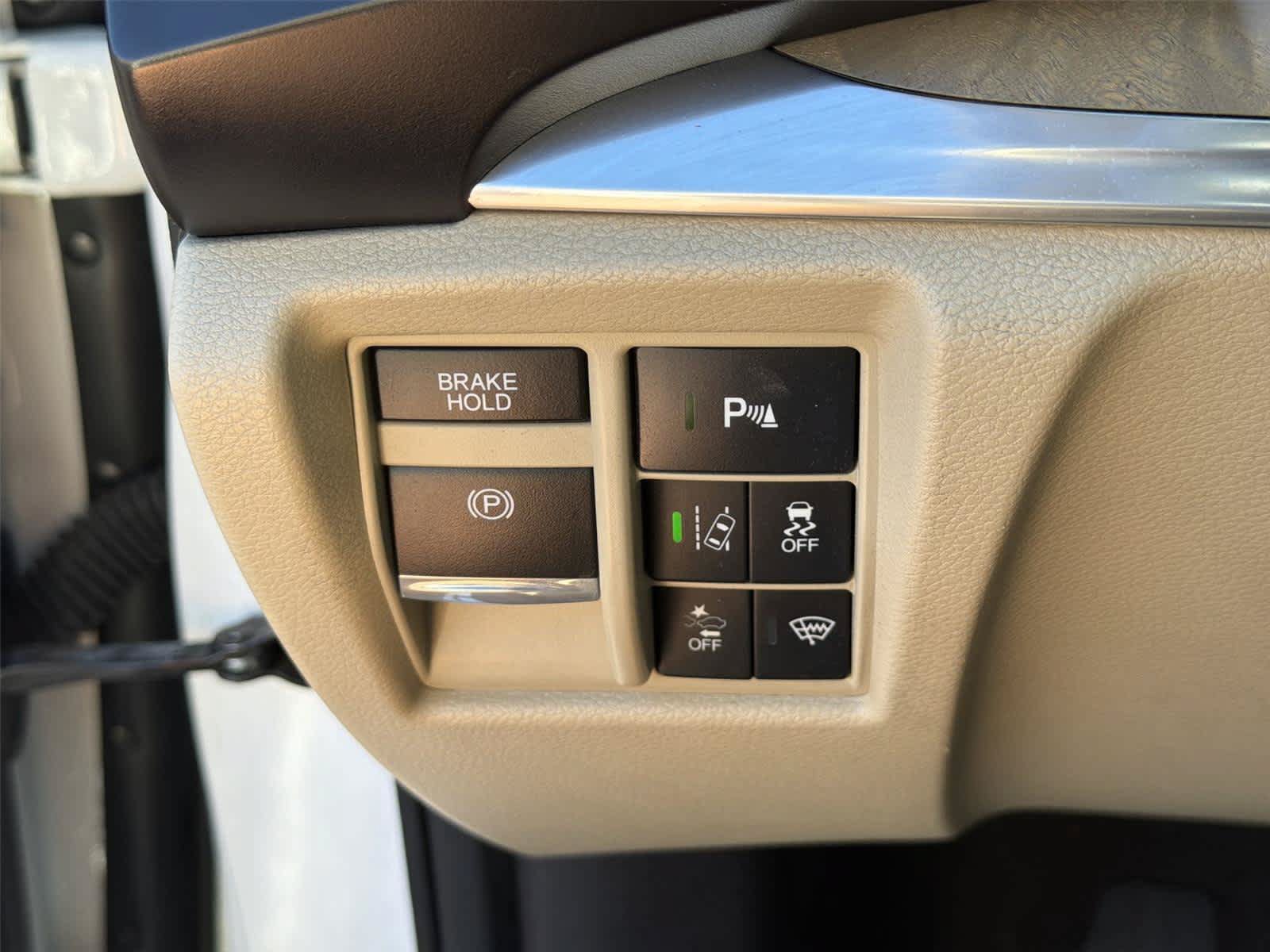 Used 2019 Acura MDX w/ Advance Package FWD image 39