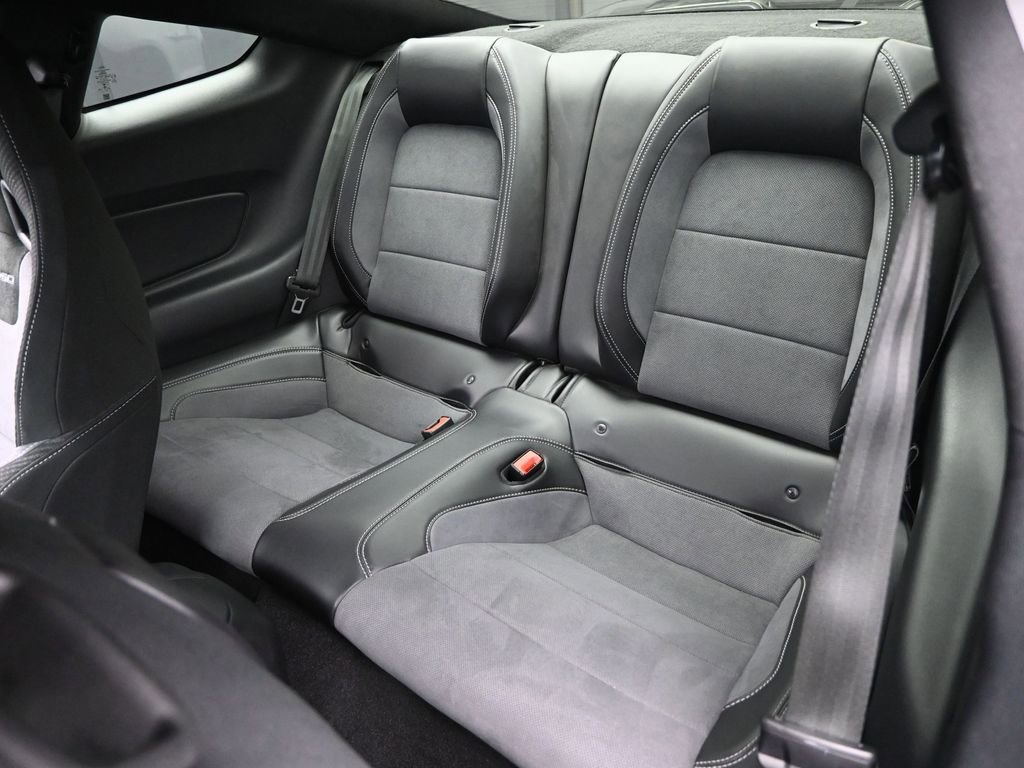 Used 2020 Ford Mustang Shelby GT350 w/ Technology Package image 32