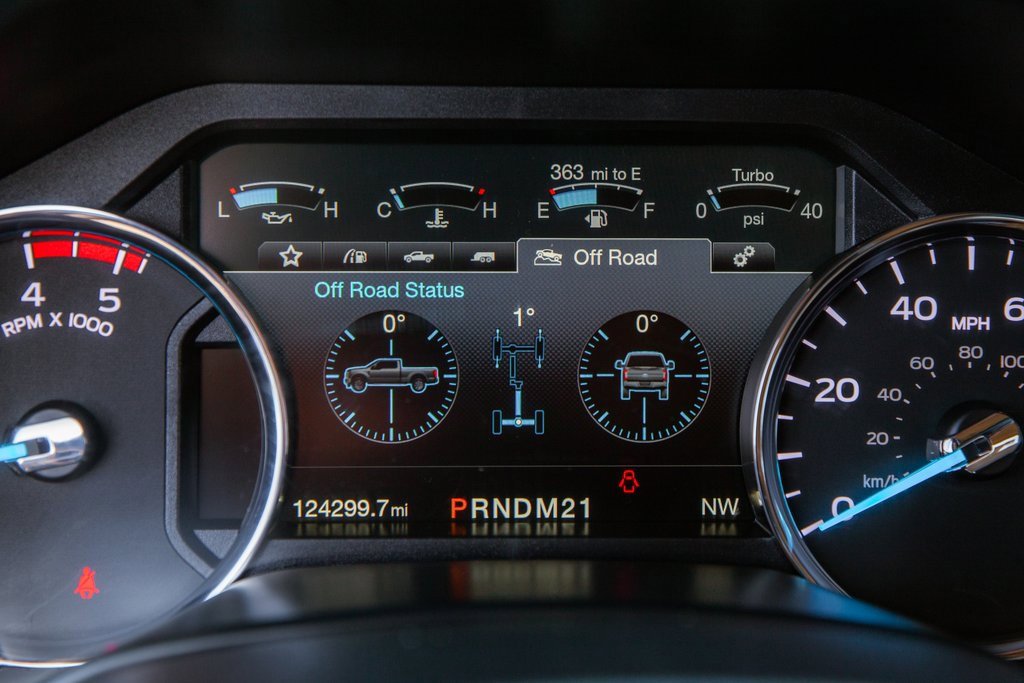 Used 2017 Ford F350 Lariat w/ Lariat Value Package image 19