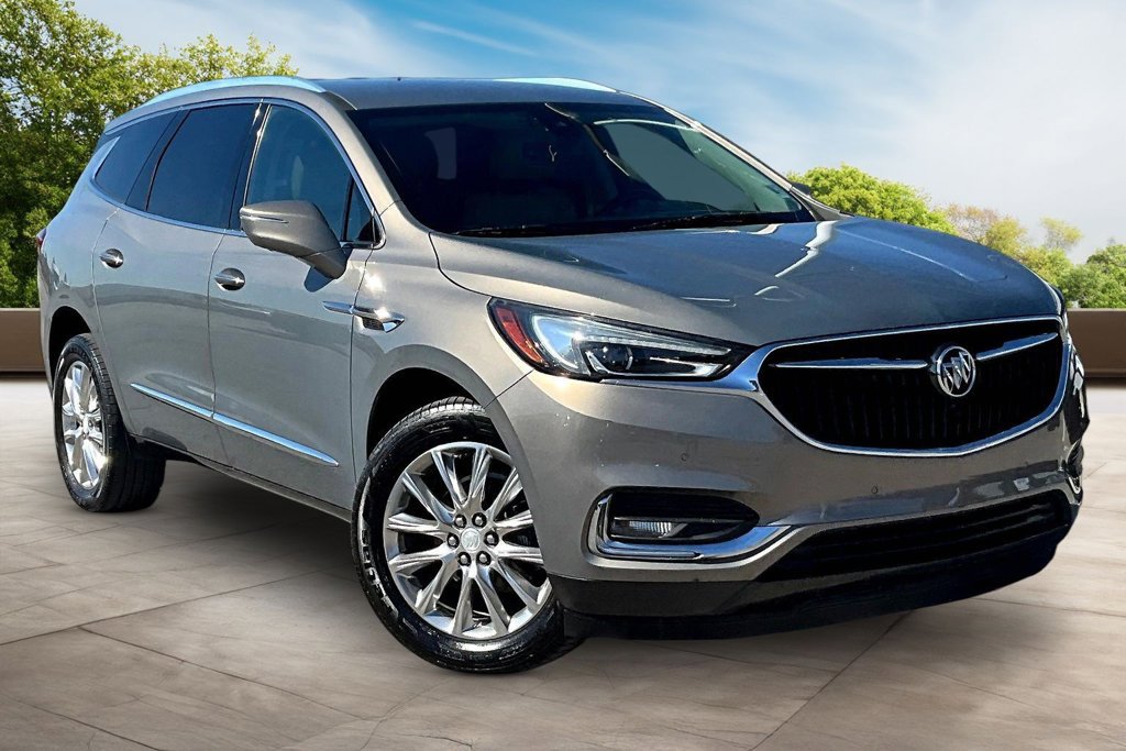 Used 2018 Buick Enclave Premium FWD image 11