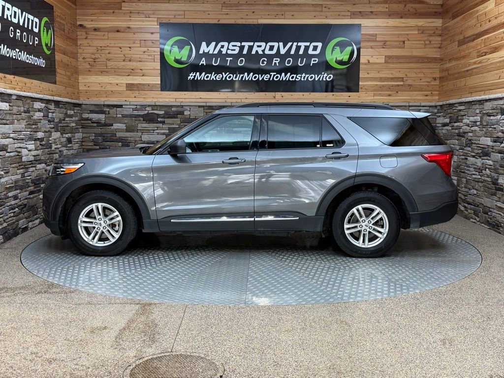 Used 2021 Ford Explorer XLT image 7