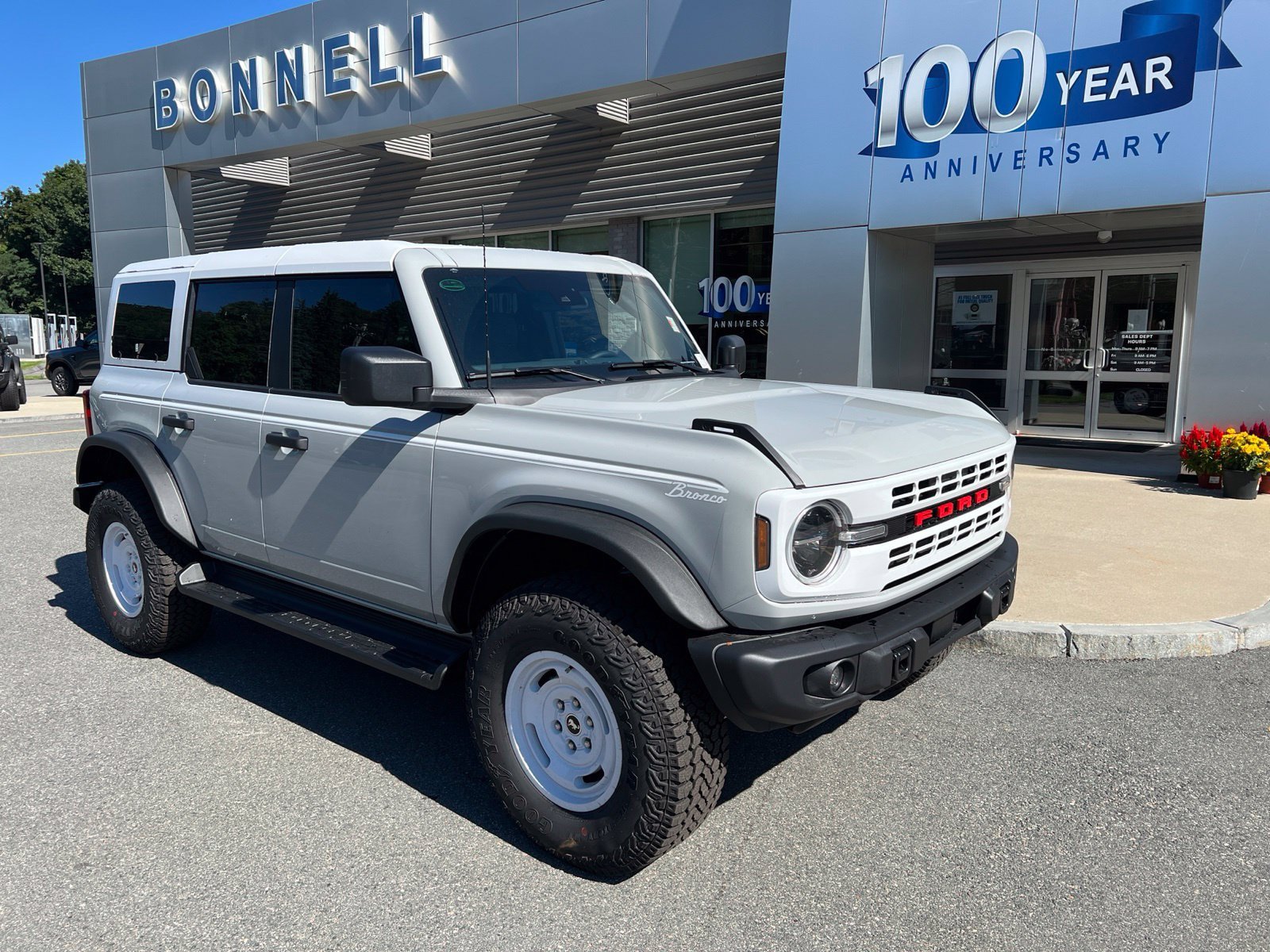 New 2026 Ford Bronco Heritage Edition