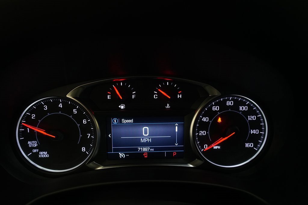 Used 2023 GMC Terrain SLE w/ Driver Convenience Package image 2