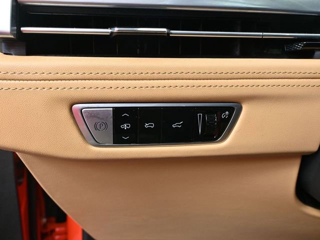 Used 2026 Cadillac Escalade IQ Sport 2 w/ LPO, ONYX Package image 34