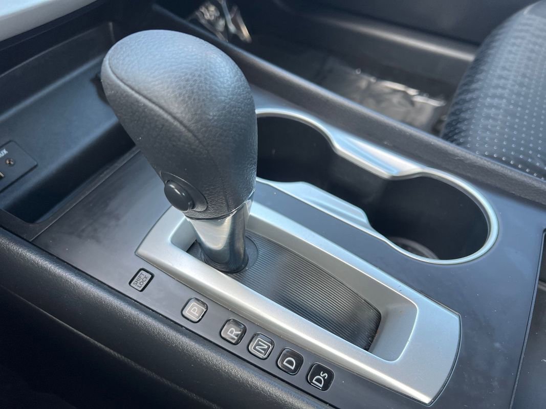 Used 2016 Nissan Altima 2.5 S w/ Power Driver Seat Package image 17