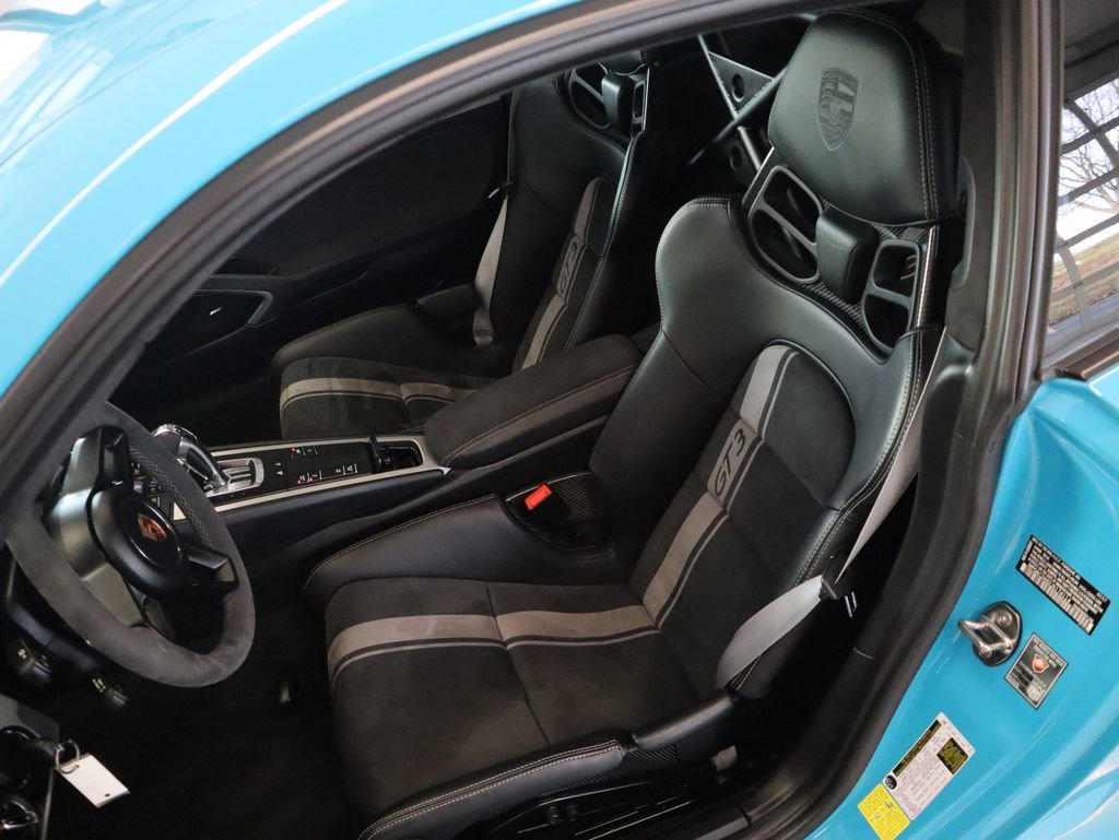 Used 2018 Porsche 911 GT3 image 38