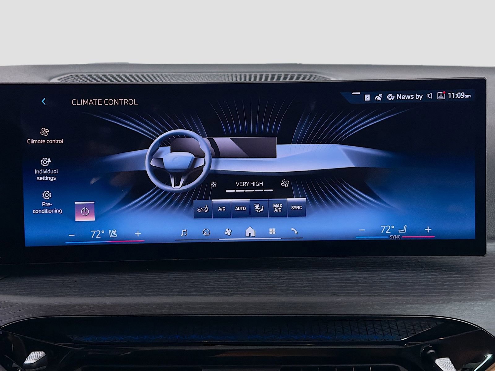 Used 2025 BMW 430i xDrive w/ M Sport Package image 19