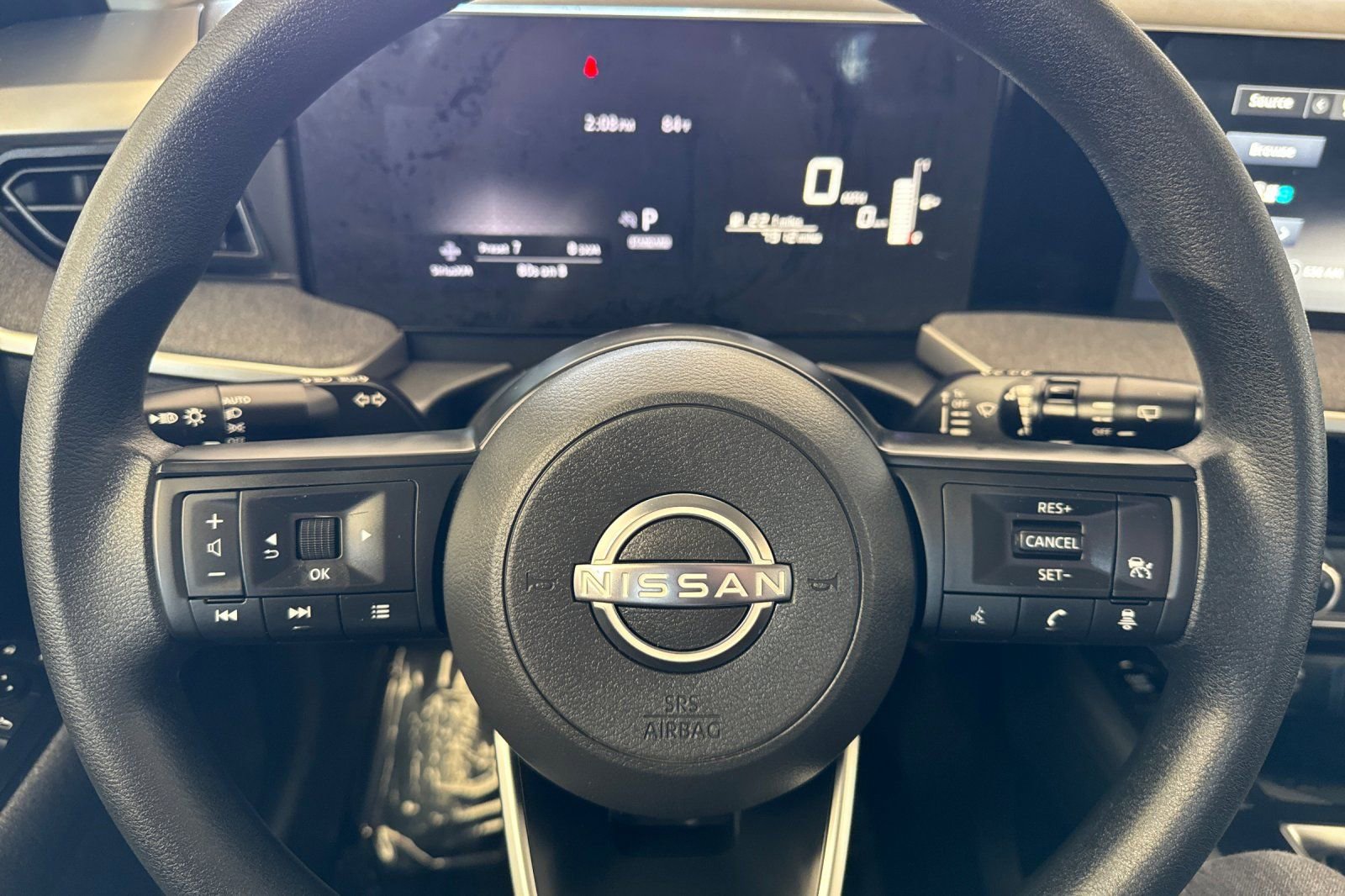 Used 2025 Nissan Kicks SV image 22