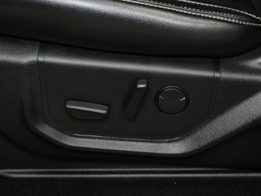 Used 2019 Ford F150 Lariat image 36