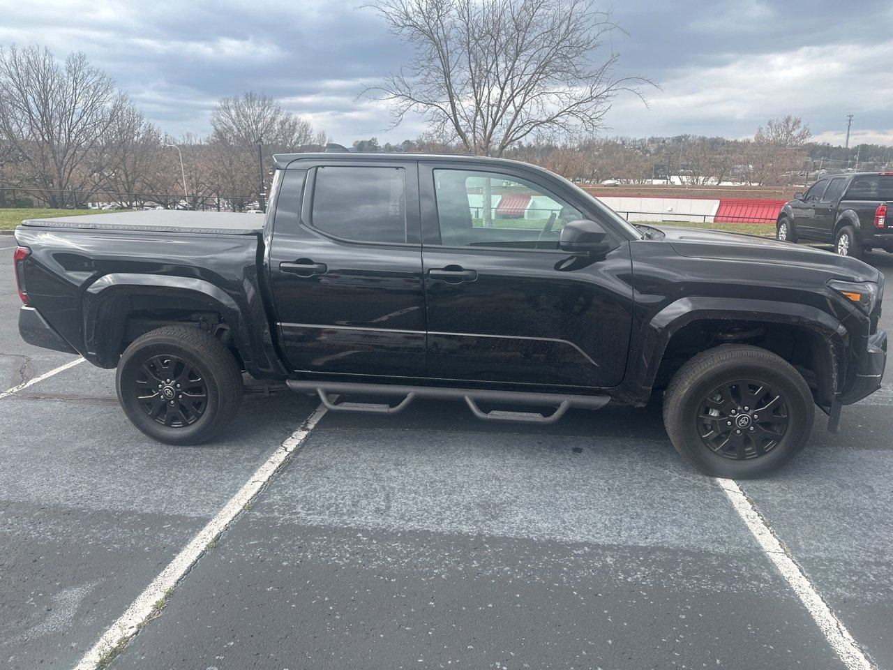 Used 2025 Toyota Tacoma SR image 4
