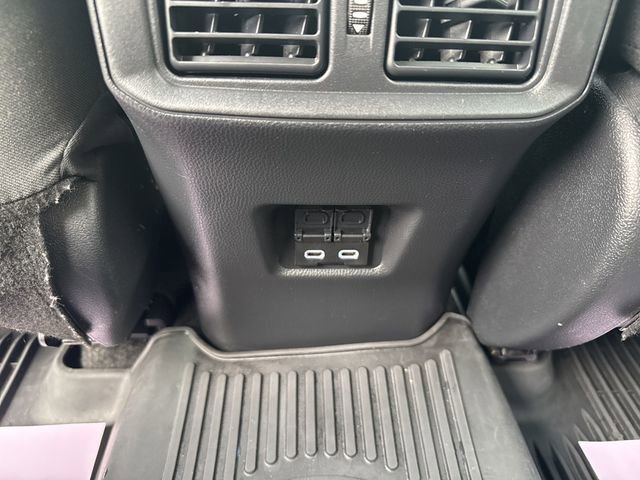 Used 2023 Toyota RAV4 XLE w/ Convenience Package image 30