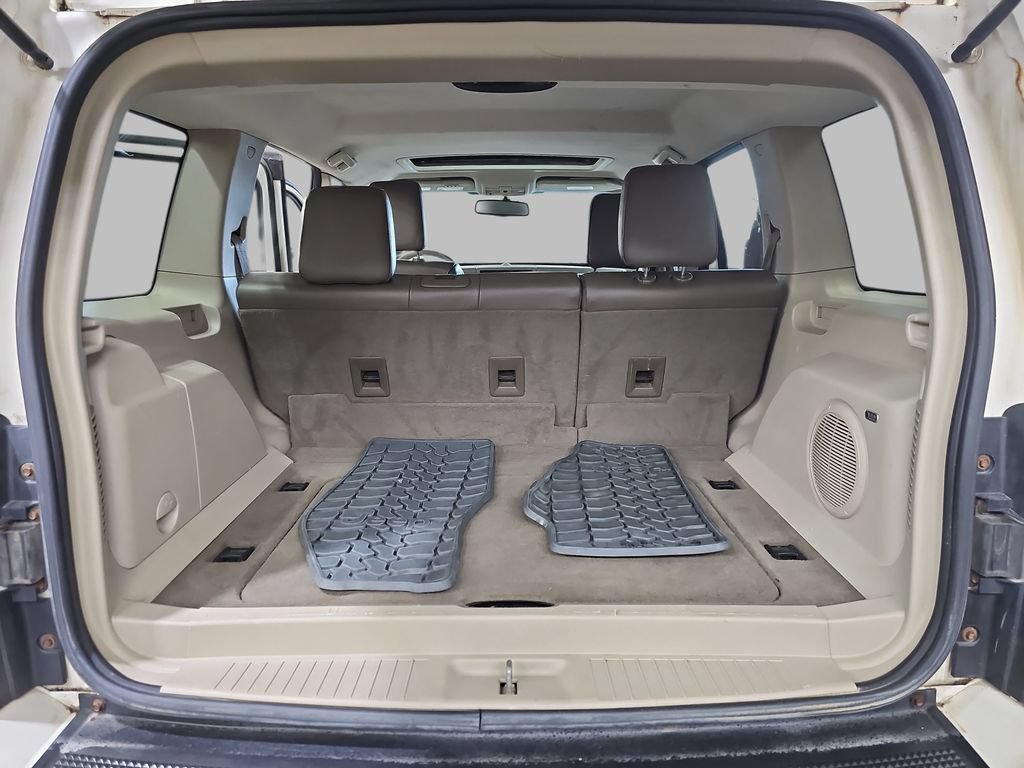 Used 2008 Jeep Liberty Limited w/ Premium Group II AWD/4WD image 15