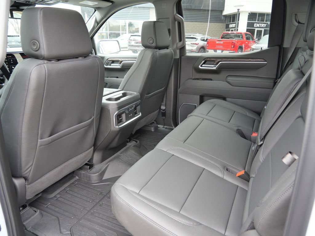 New 2026 GMC Sierra 1500 SLT w/ SLT Premium Plus Package image 32