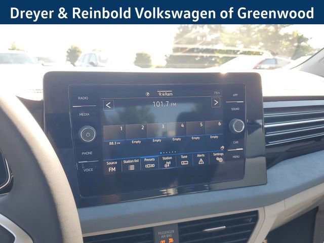 New 2025 Volkswagen Jetta SE image 29