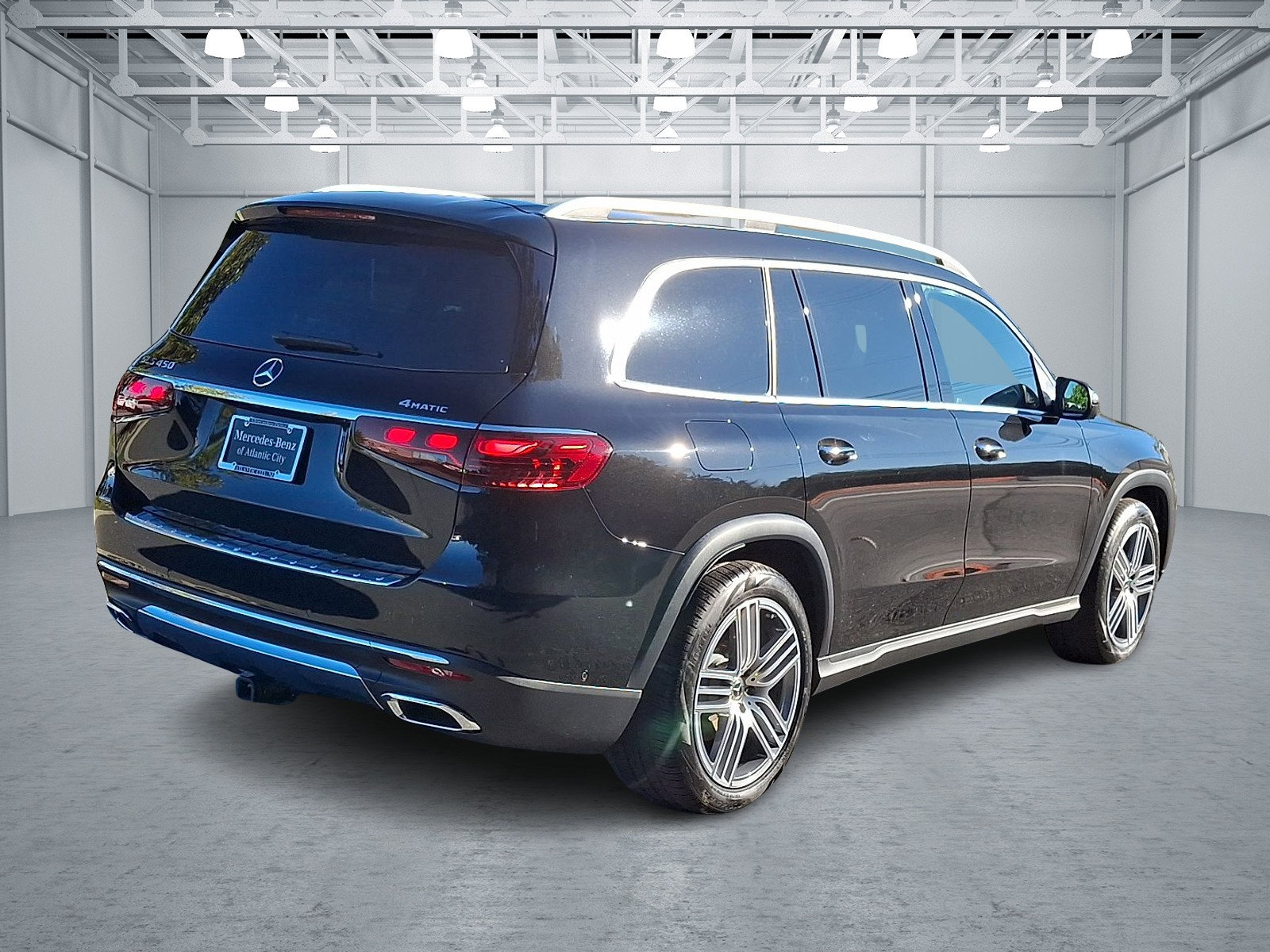 Certified 2025 Mercedes-Benz GLS 450 4MATIC image 6