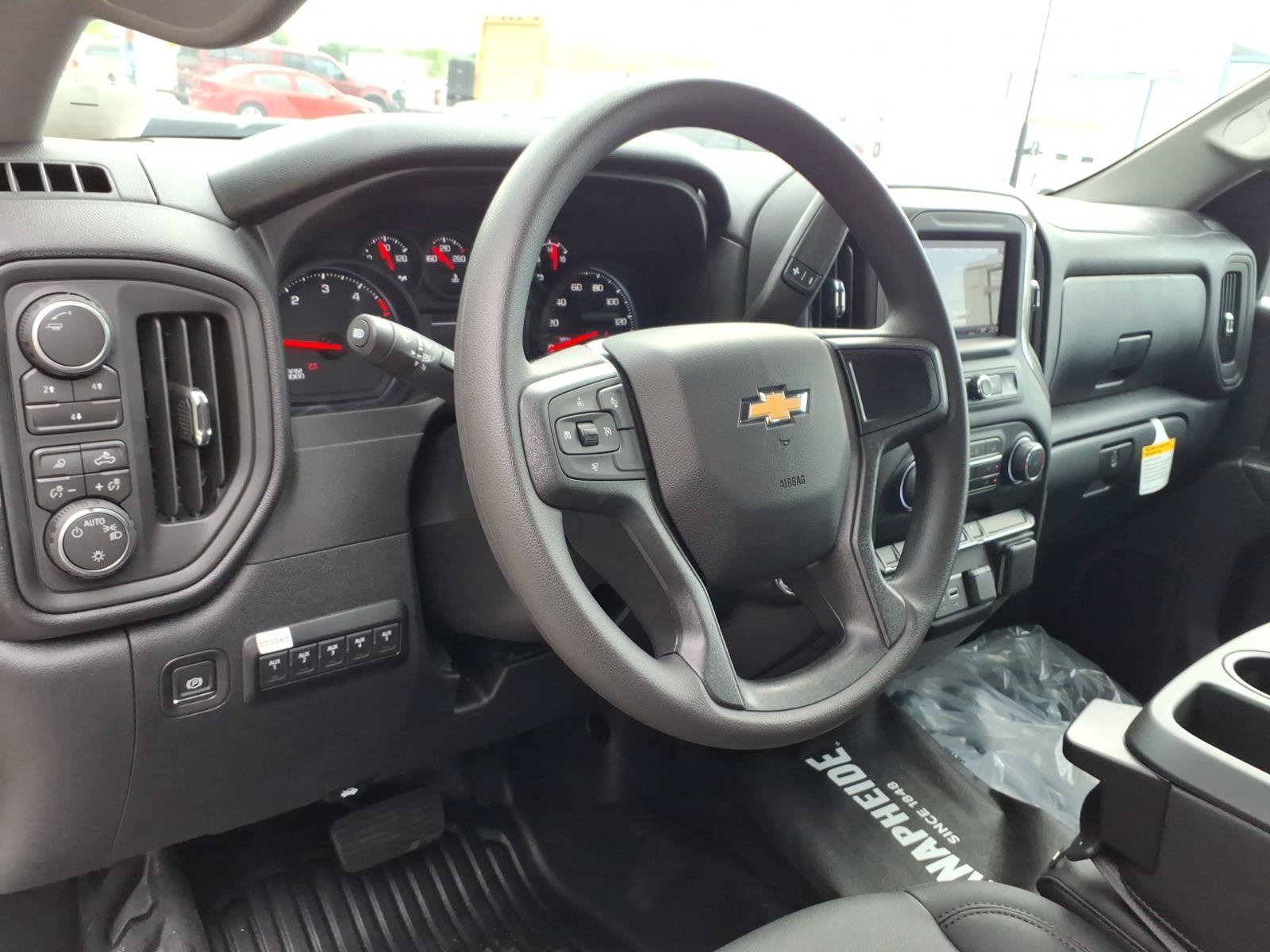 New 2026 Chevrolet Silverado 3500 W/T w/ WT Convenience Package AWD/4WD image 4