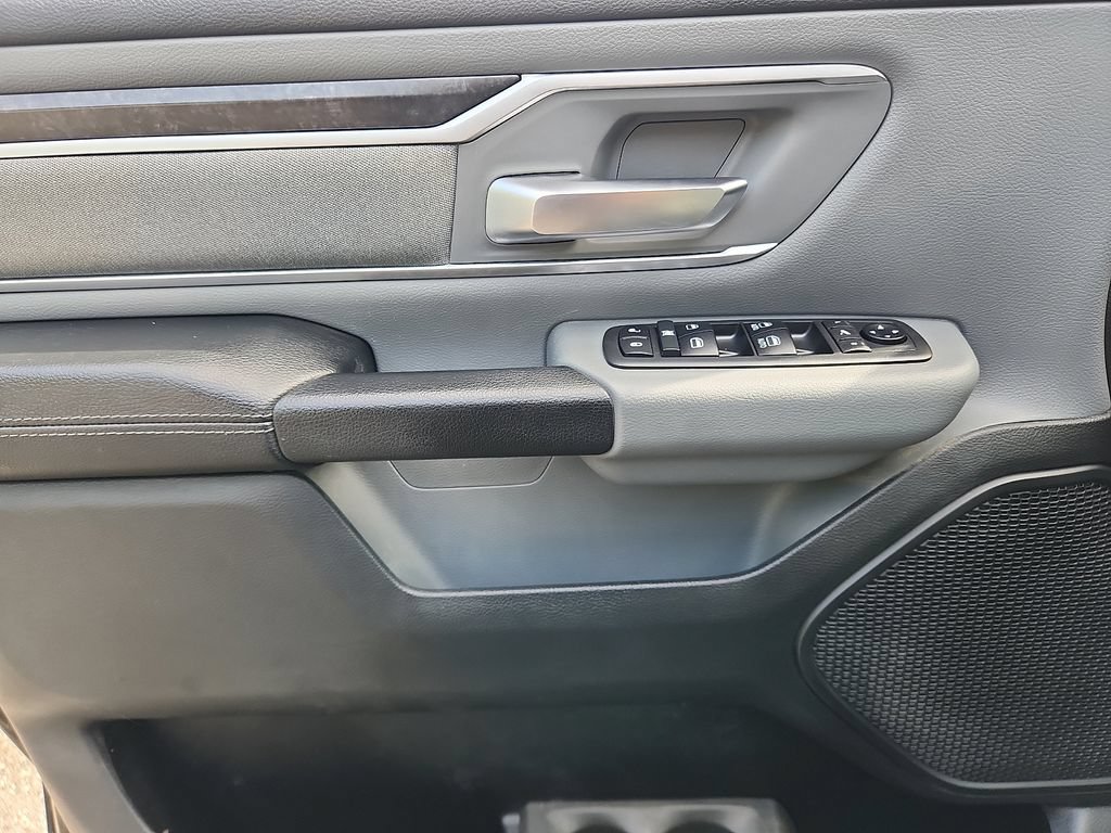 Used 2019 RAM 1500 Big Horn AWD/4WD image 12