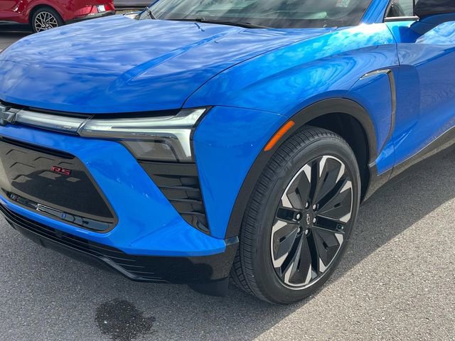 New 2025 Chevrolet Blazer EV RS image 13