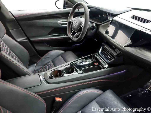 Used 2022 Audi RS e-tron GT w/ Year 1 Package AWD/4WD image 30