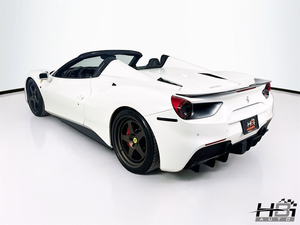 Used 2018 Ferrari 488 Spider image 22