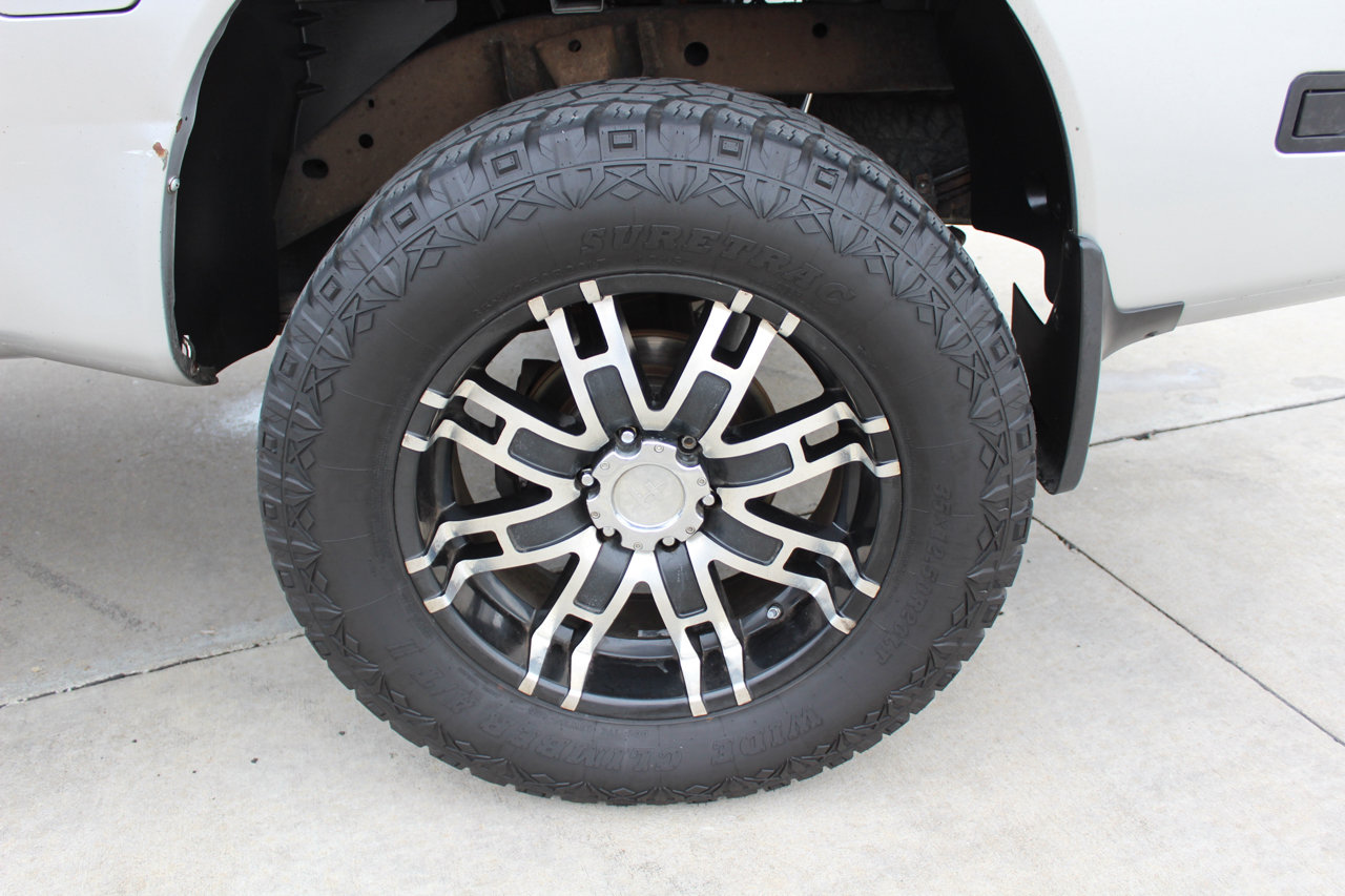 Used 2006 Nissan Titan LE w/ (R02) LE Off-Road Pkg image 38