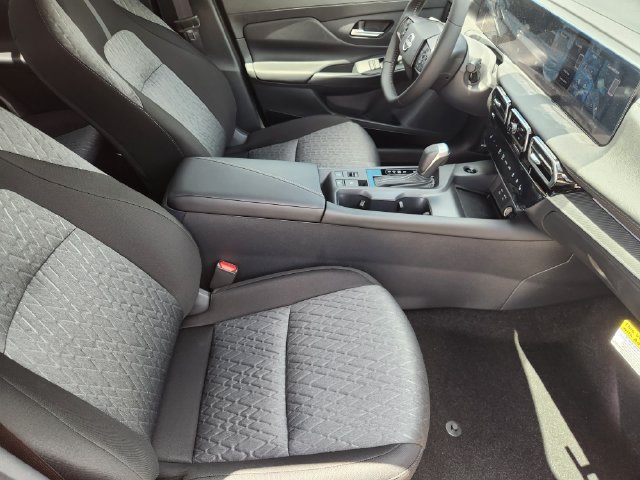 New 2026 Nissan Sentra SV w/ SV Convenience Package FWD image 13