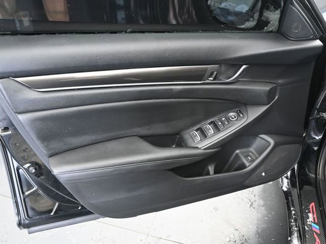 Used 2019 Honda Accord Sport image 16