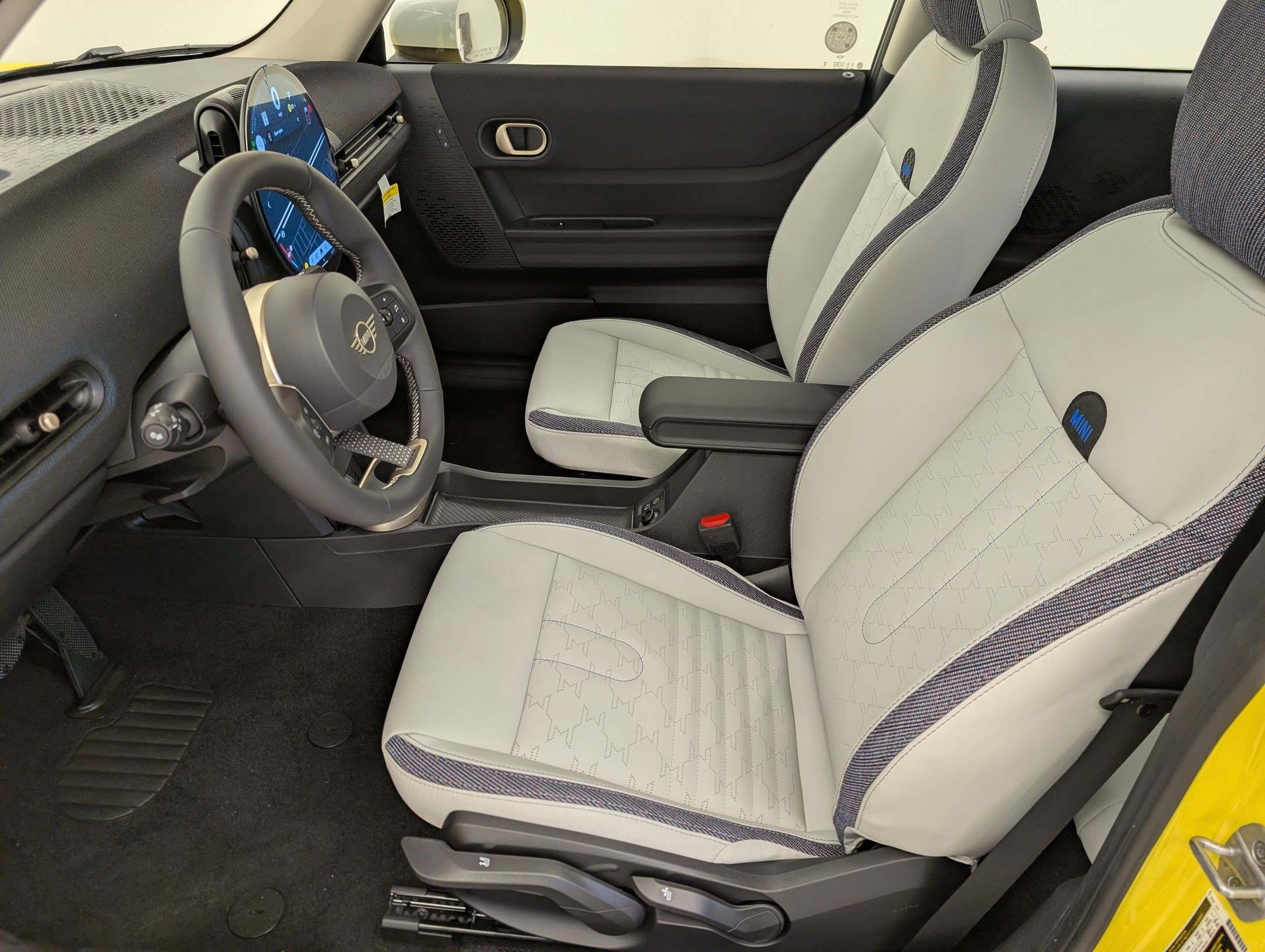 New 2026 MINI Cooper S image 25