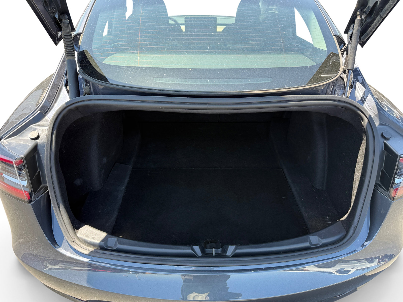 Used 2023 Tesla Model 3 Standard Range RWD image 17