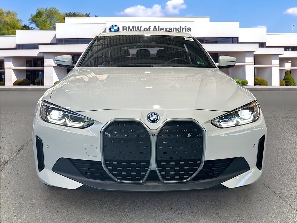 Used 2023 BMW i4 eDrive35 w/ Premium Package RWD image 2