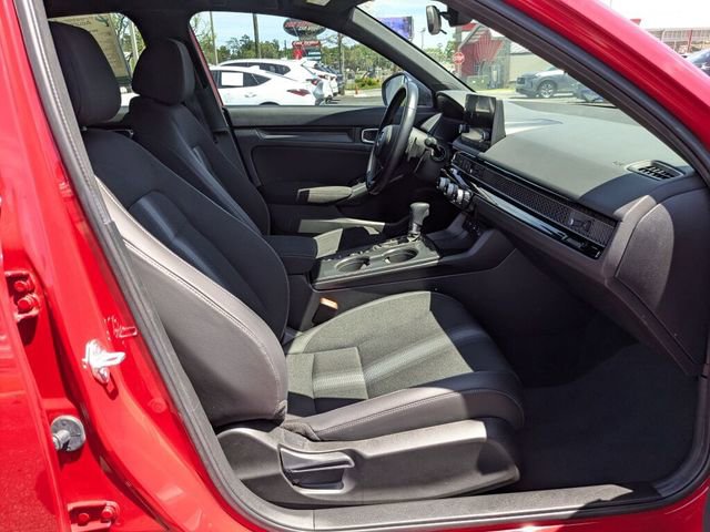 Used 2025 Honda Civic Sport image 32