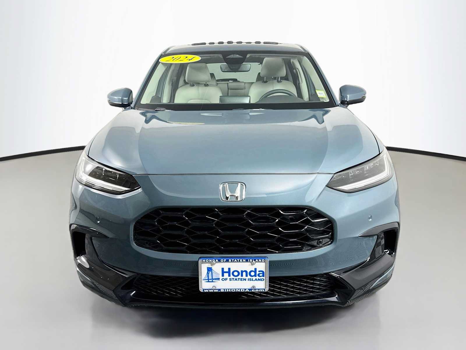 Certified 2024 Honda HR-V EX-L image 2