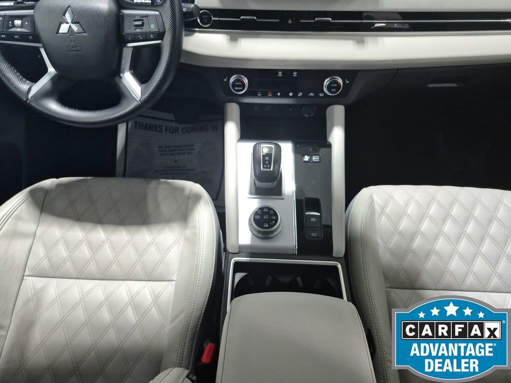 Used 2024 Mitsubishi Outlander SEL AWD/4WD image 28