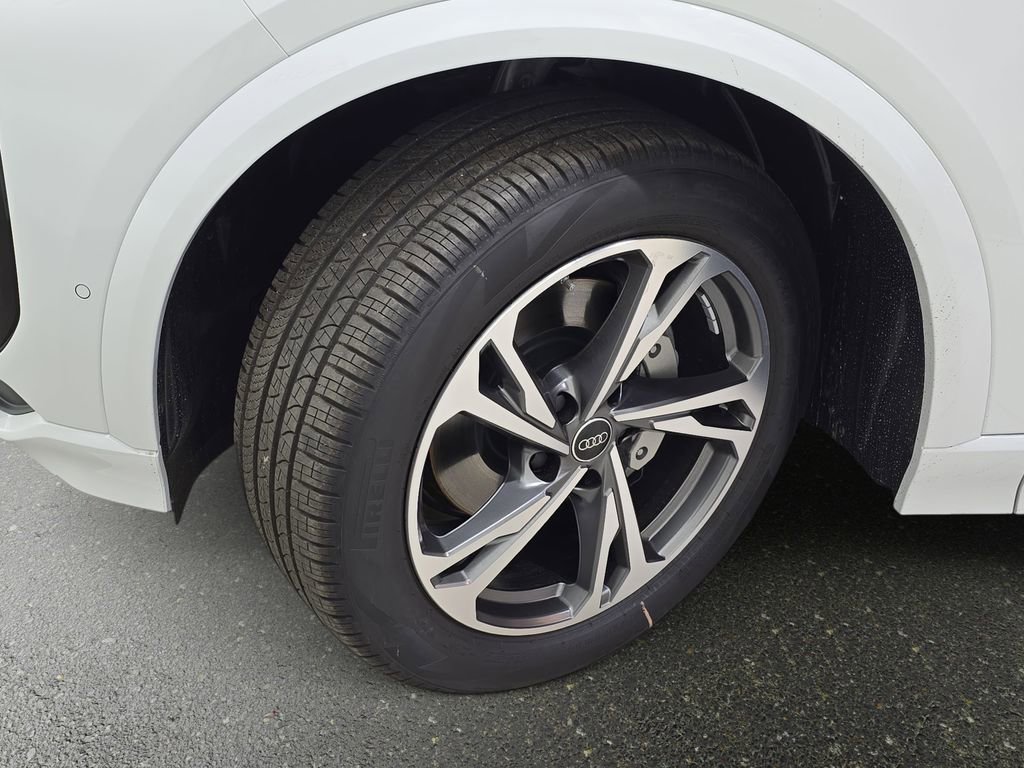 New 2027 Audi Q6 e-tron Premium Plus AWD/4WD image 31