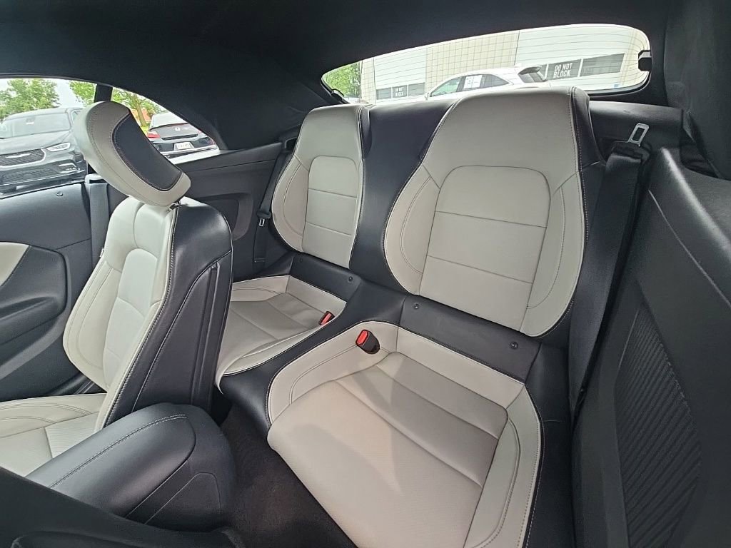Used 2024 Ford Mustang Premium RWD image 23