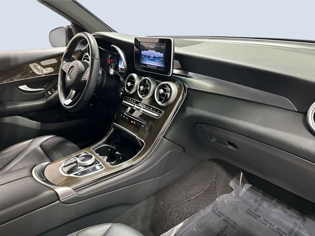 Used 2019 Mercedes-Benz GLC 300 4MATIC image 12