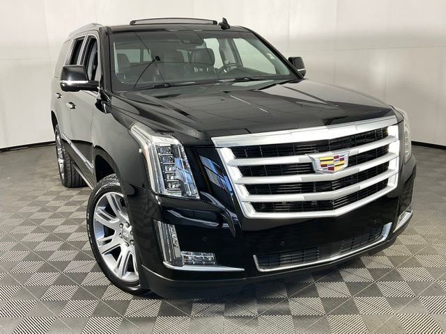 Used 2015 Cadillac Escalade Premium image 38