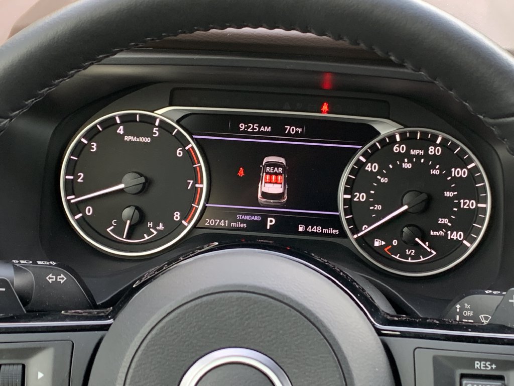 Used 2023 Nissan Rogue SV w/ SV Premium B Package FWD image 10