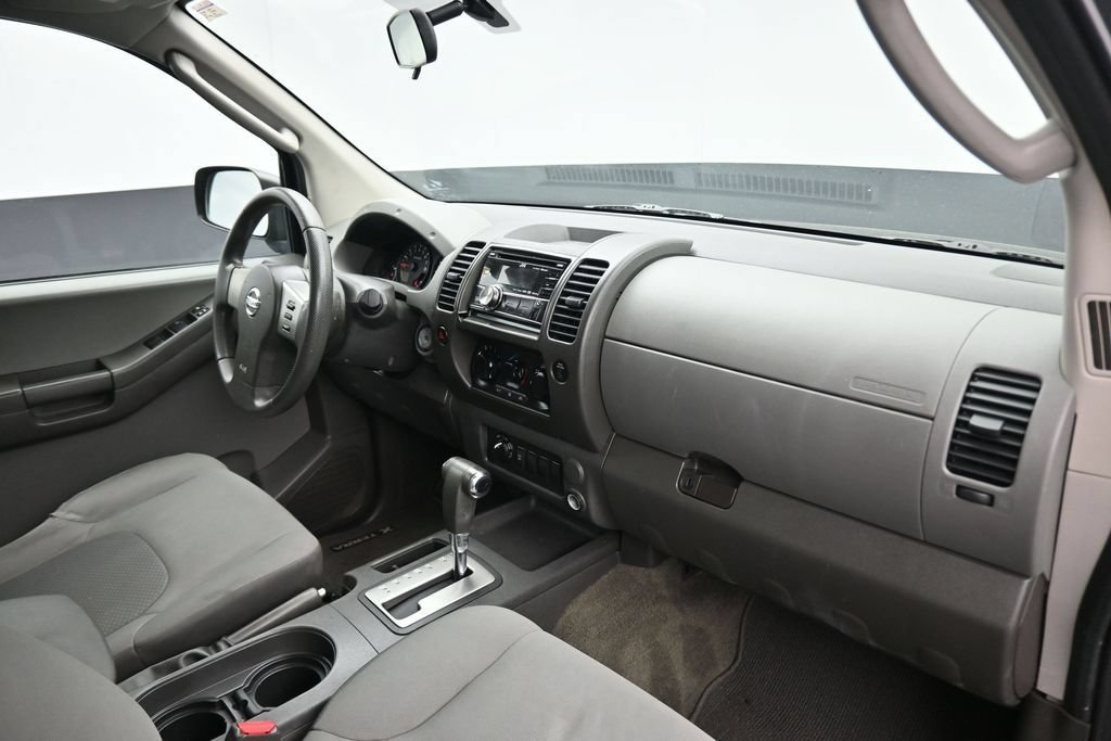 Used 2010 Nissan Xterra X AWD/4WD image 27
