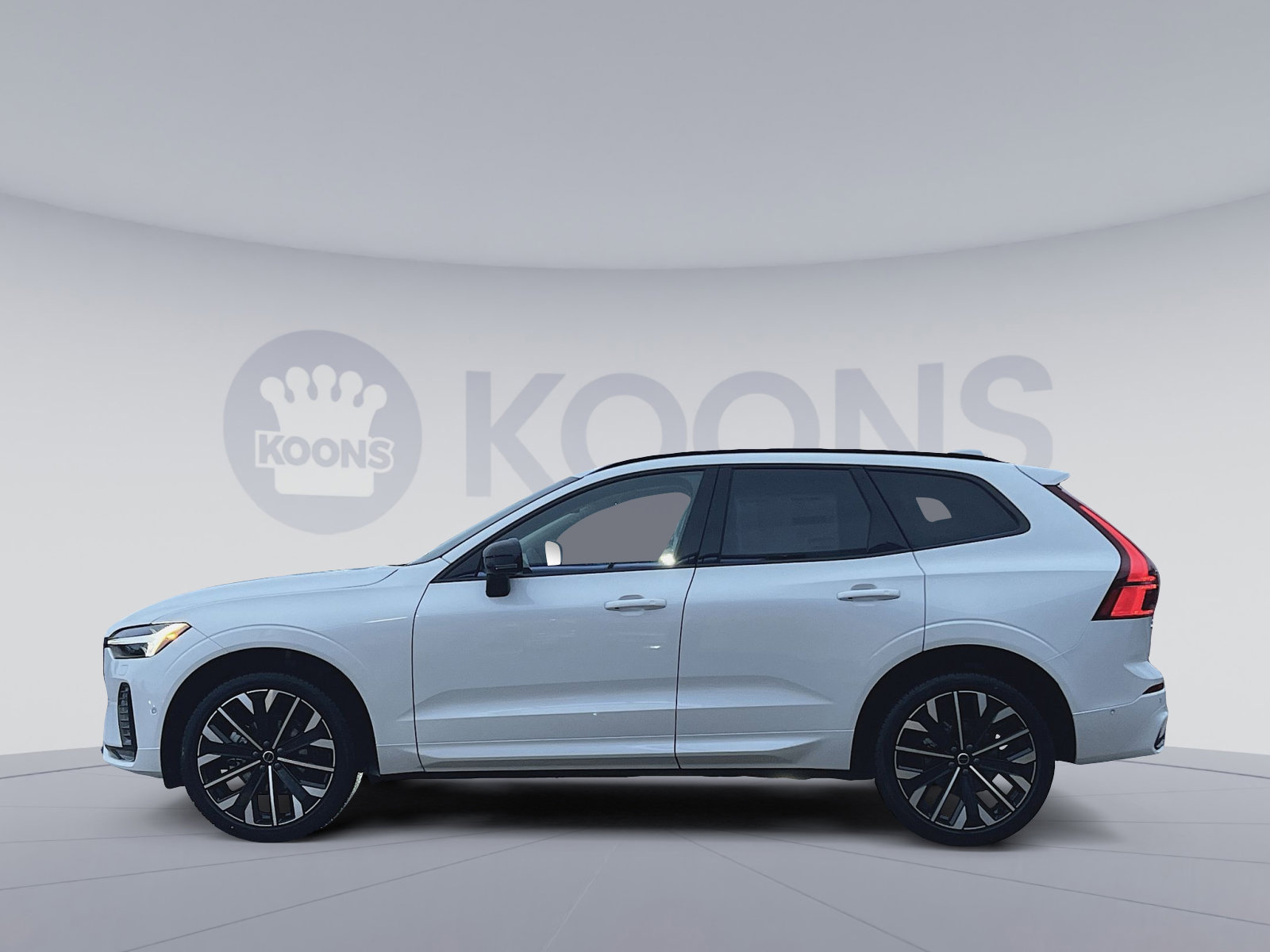 New 2026 Volvo XC60 B5 Ultra w/ Protection Package Premier image 2