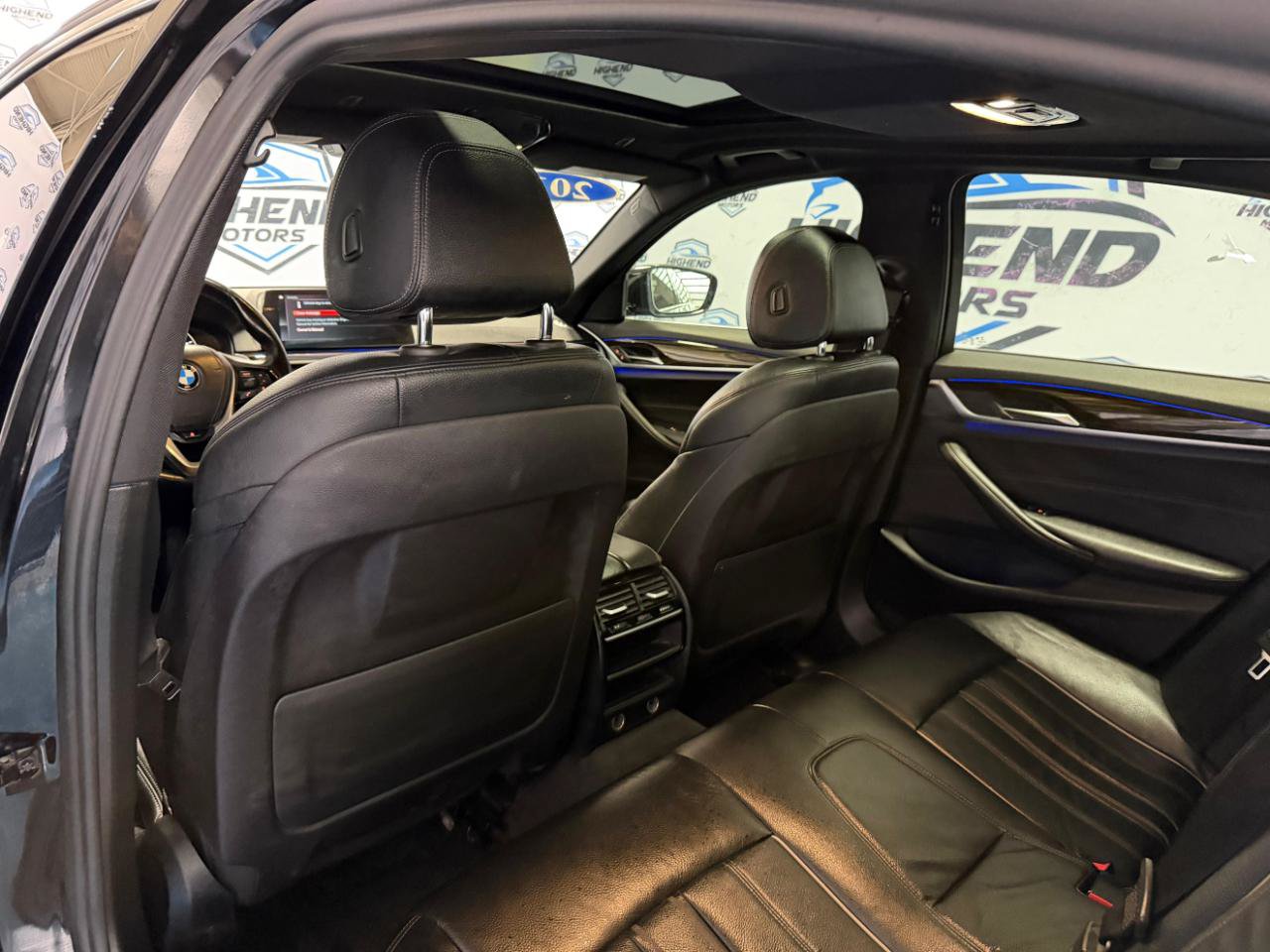 Used 2019 BMW 530i xDrive w/ Convenience Package AWD/4WD image 19